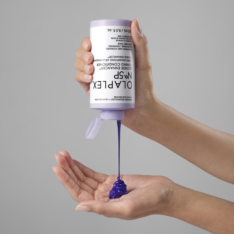 Tónovací kondicionér OLAPLEX® N°.5P BLONDE ENHANCER